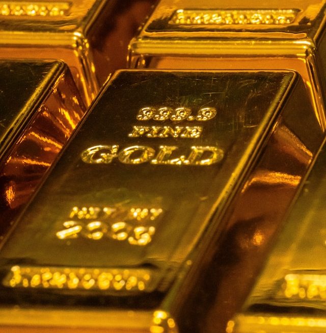 Earning From Golden Opportunities – The Rise and Shine of Precious Metals Industry