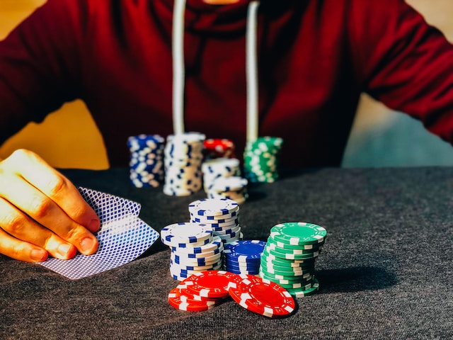 What Is Live Gambling and Its Peculiarities