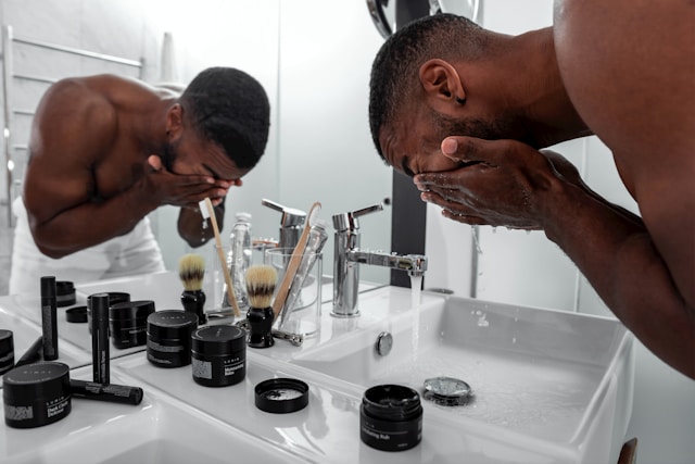 Pigmentation Creams for Men: Do They Work the Same Way?